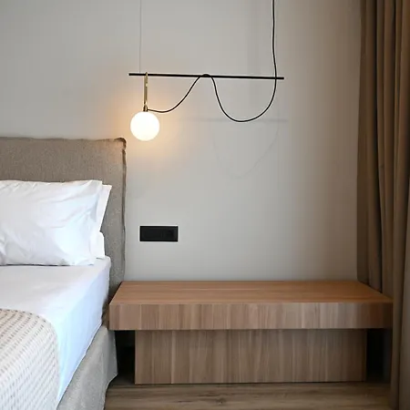 Asters Hotel 4*