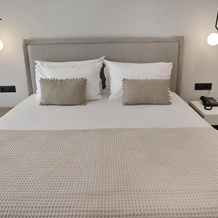 Hotell Asters Ksamil